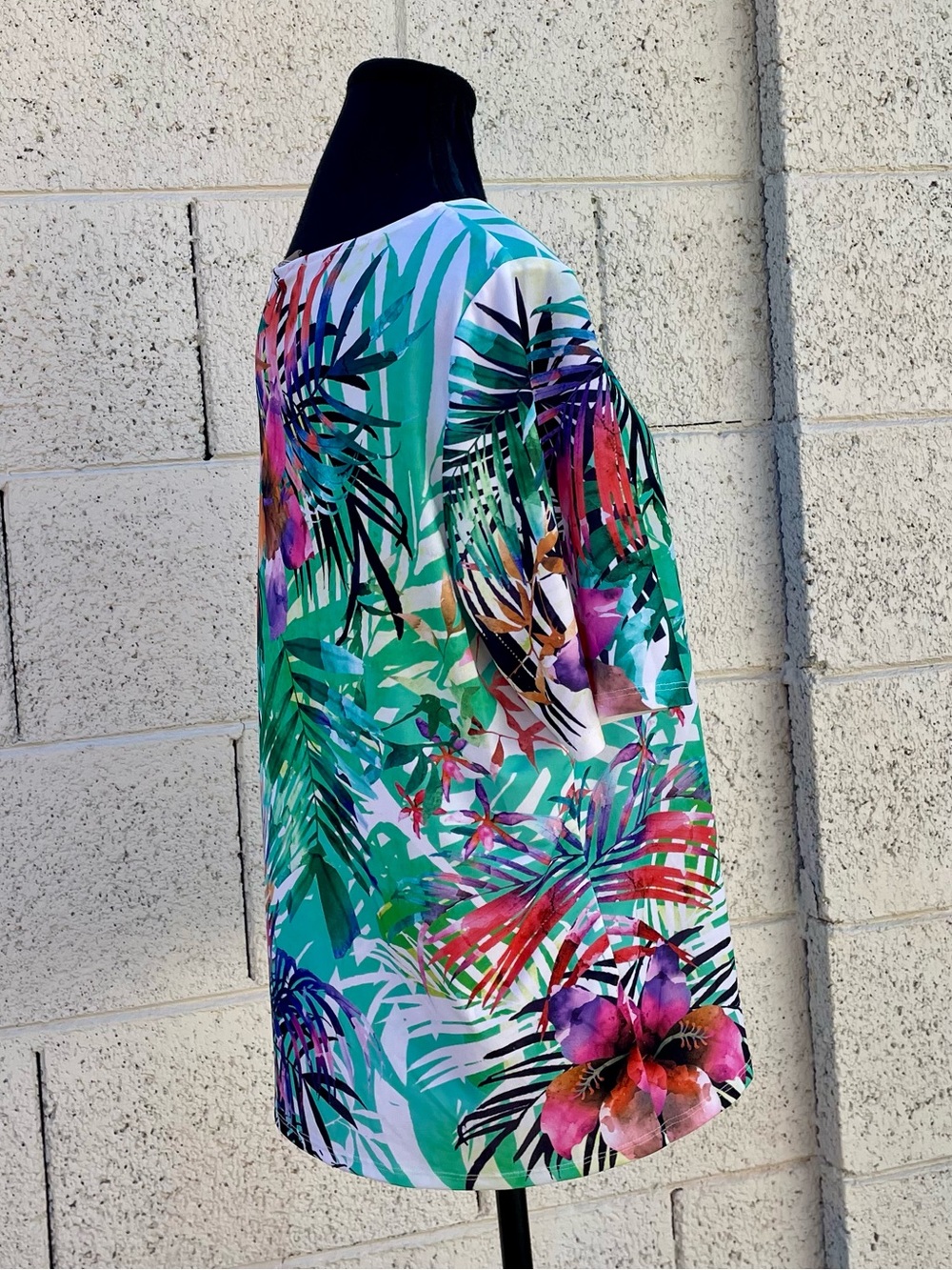 Chico's Tropical Paradise Top Side Tie-Knot Summer Beach Coconutgirl Size 2 EUC - Picture 9 of 11